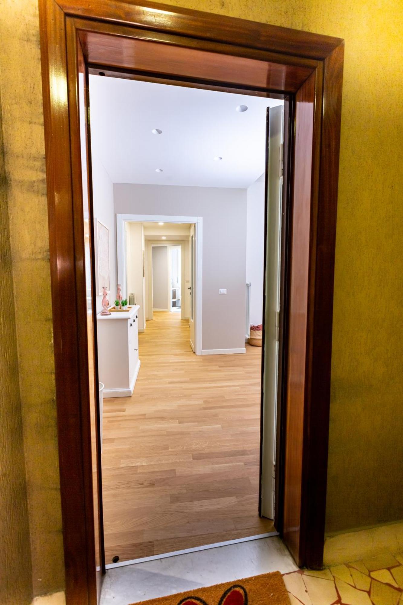 Noh Collection 3Bdr Apartment- Trastevere Area Rome Buitenkant foto